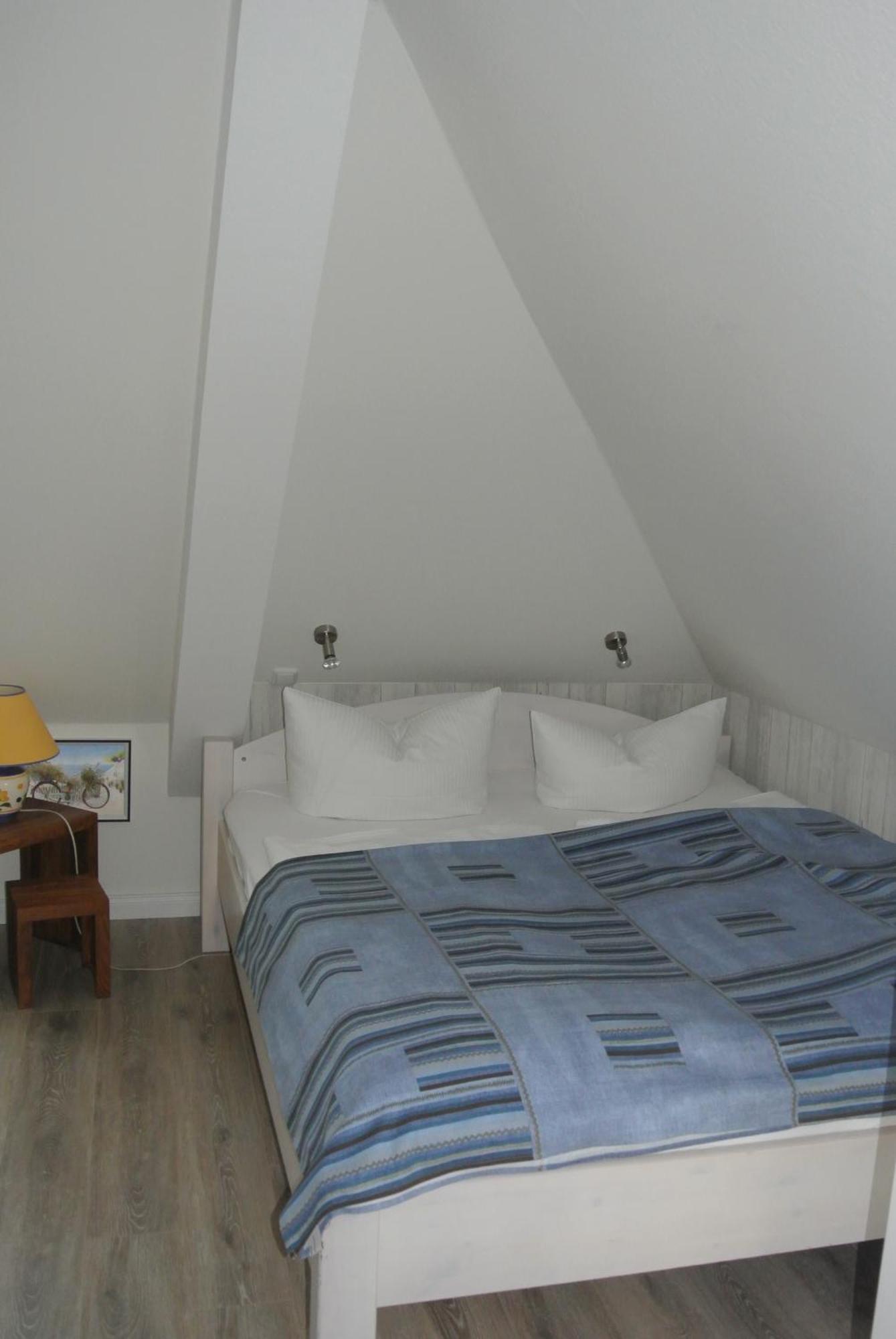 Ferienwohnungen Am Rosenhof Kuehlungsborn Room photo