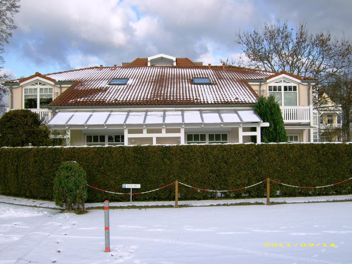 Ferienwohnungen Am Rosenhof Kuehlungsborn Exterior photo